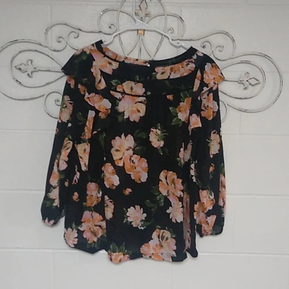 LIGHTWEIGHT, BOHO, COTTAGECORE, FEMININE, FLORAL ON  BLK, LONG SLEEVE BLOUSE - Picture 2 of 10